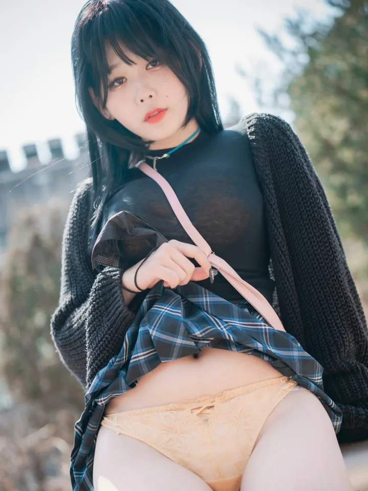 苏雨薇 形象图