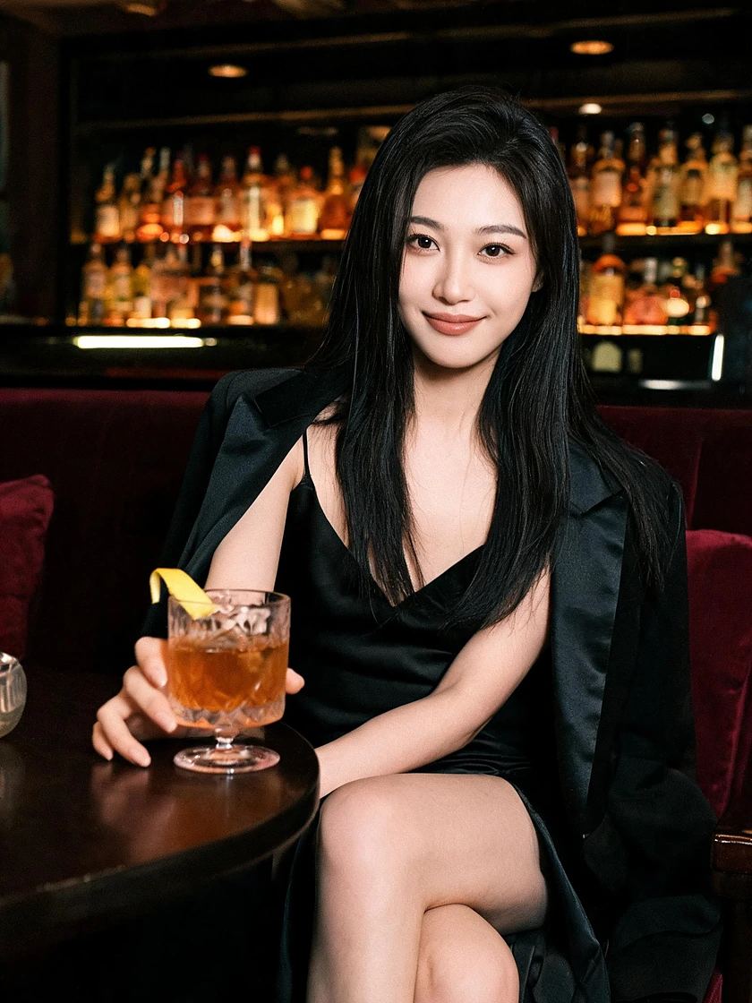 白若溪 形象图