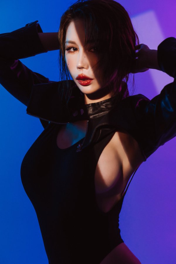 攻擊性100 https:// onlyfans.com/yui_xin_tw｜媒体2