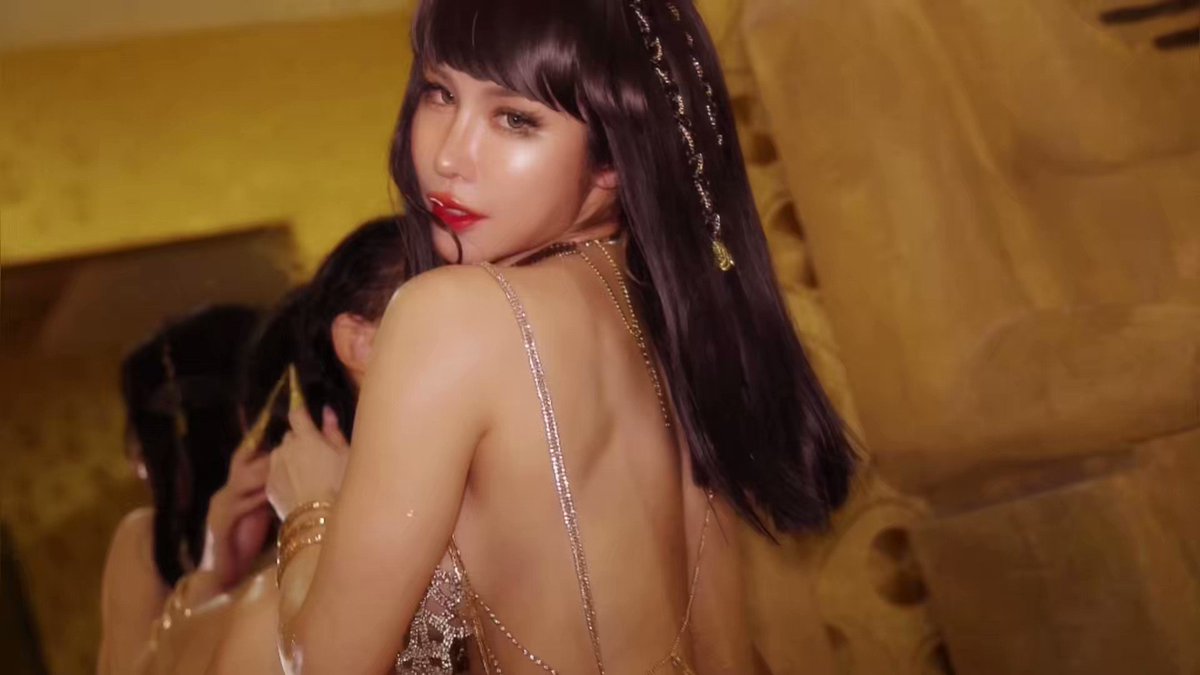 辛尤里 X 动态媒体 1