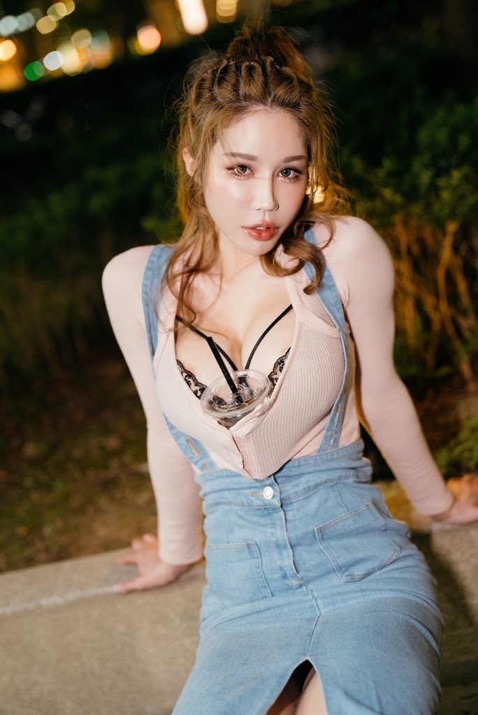 辛尤里最新动态图片 All U can drink,if u want Free to subscribe : https:// onlyfans.com/yui_xin_tw …|媒体1