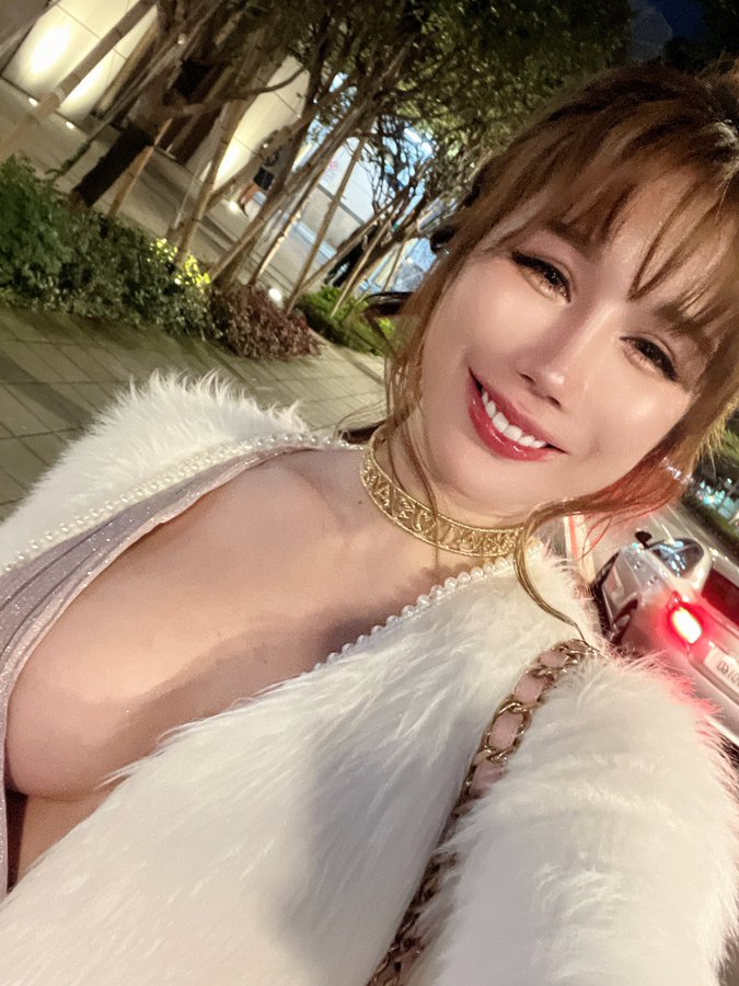 left or right｜媒体1