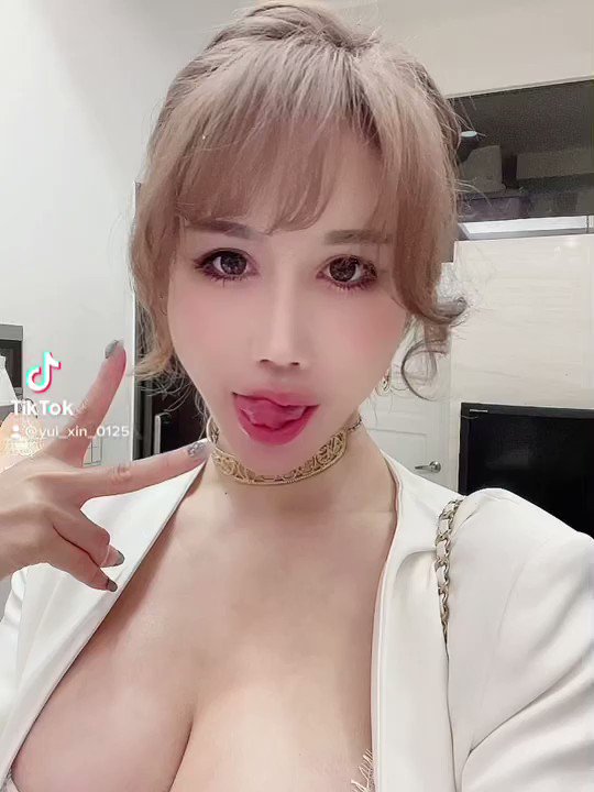 辛尤里 X 动态媒体 1