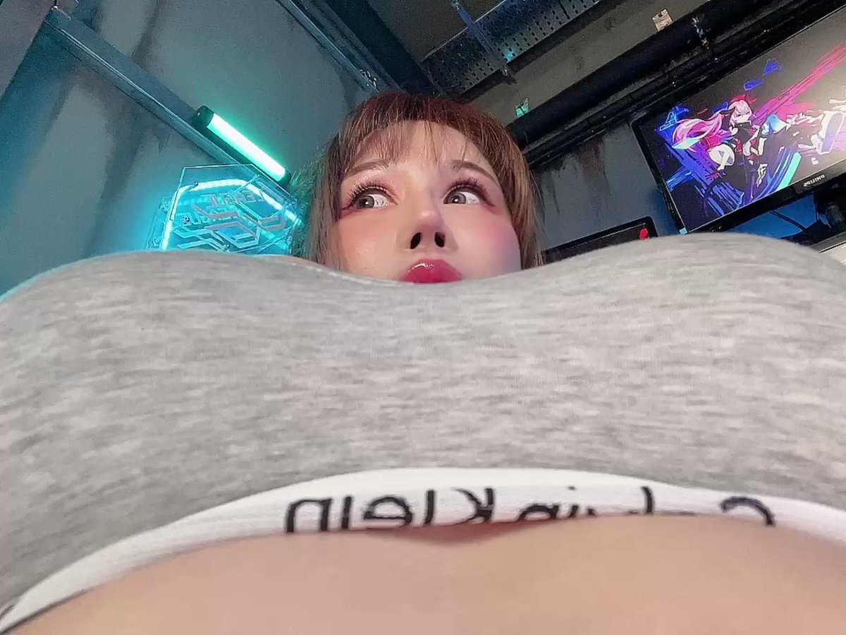 辛尤里 X 动态媒体 1
