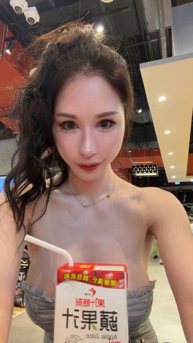 辛尤里 X 动态媒体 1
