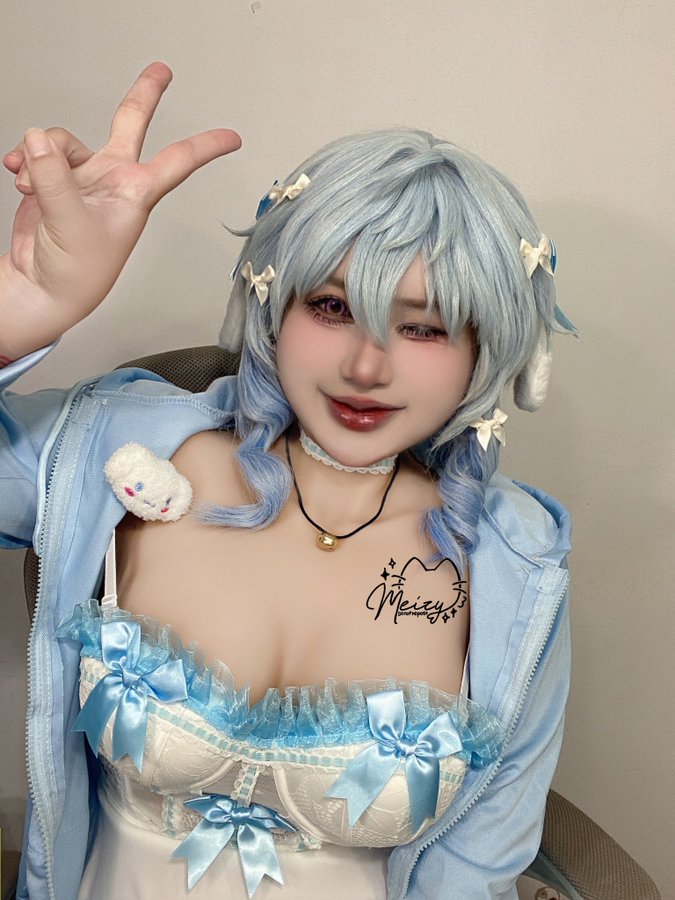 Too much paperwork? Ganyu ditched her desk for cuddles with Cinnamoroll~｜媒体1