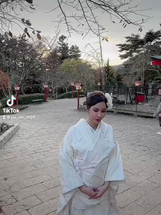 辛尤里 X 动态媒体 1